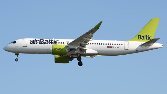 YL-AAT::airBaltic